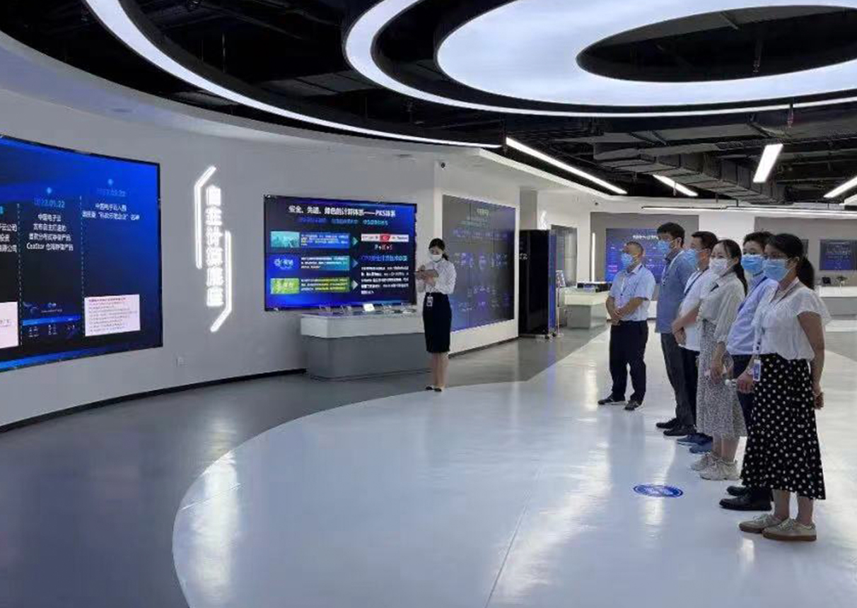 首期永乐高系统数据创新能力教师企业跟岗实践圆满结束